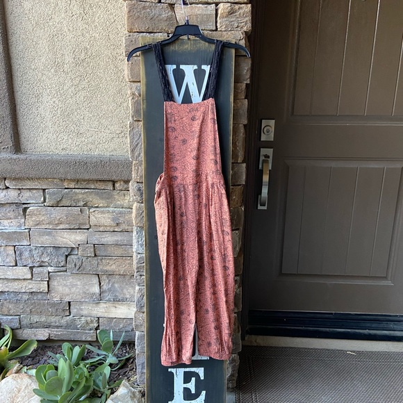 En Creme Pants - NECTAR OVERALL JUMPER